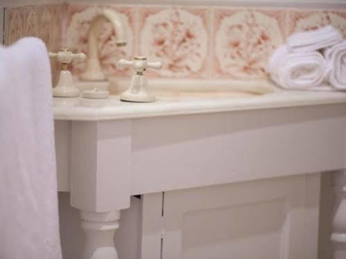 The Graces Bed & Breakfast 4*